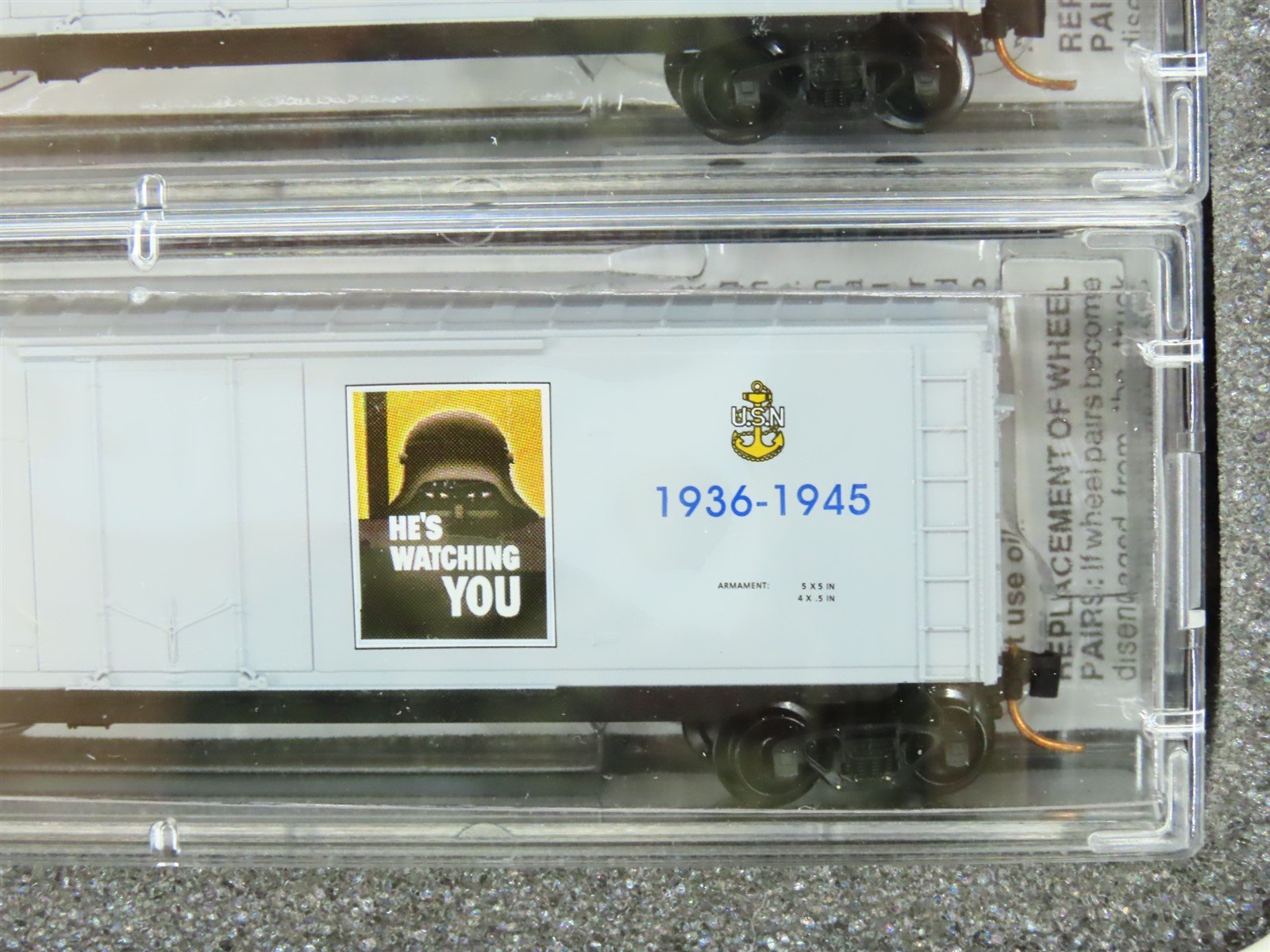 N Micro-Trains MTL 99321060 Battleship Row Pearl Harbor Box Car Set #2 w/ COA