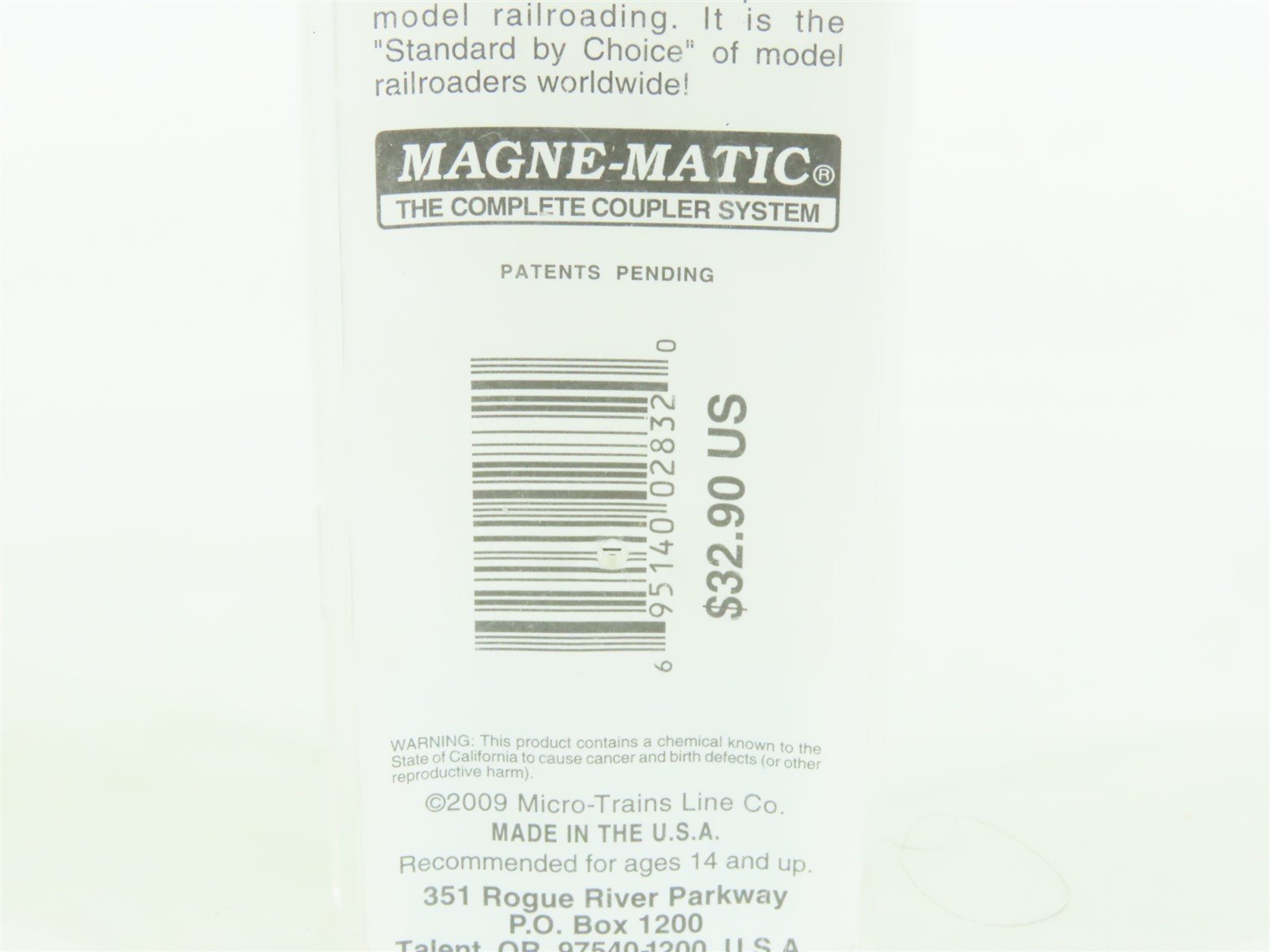 Z Scale Micro-Trains MTL #55200030 GN Empire Builder Coach Passenger w/ Decals