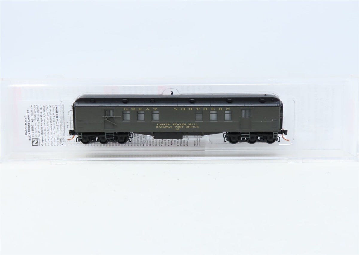 N Scale Micro-Trains MTL #14000010 GN Great Northern RPO Passenger Car #35