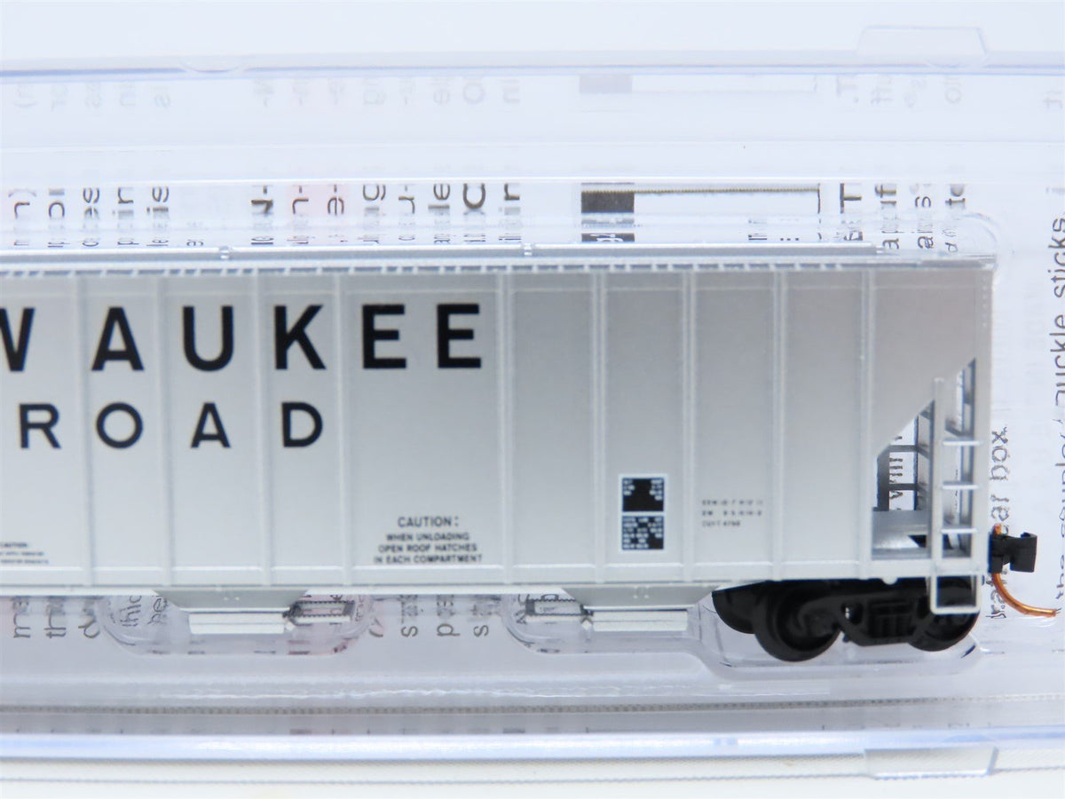 N Scale Micro-Train MTL 099 00 050 MILW Milwaukee Road 3-Bay Hopper #98762