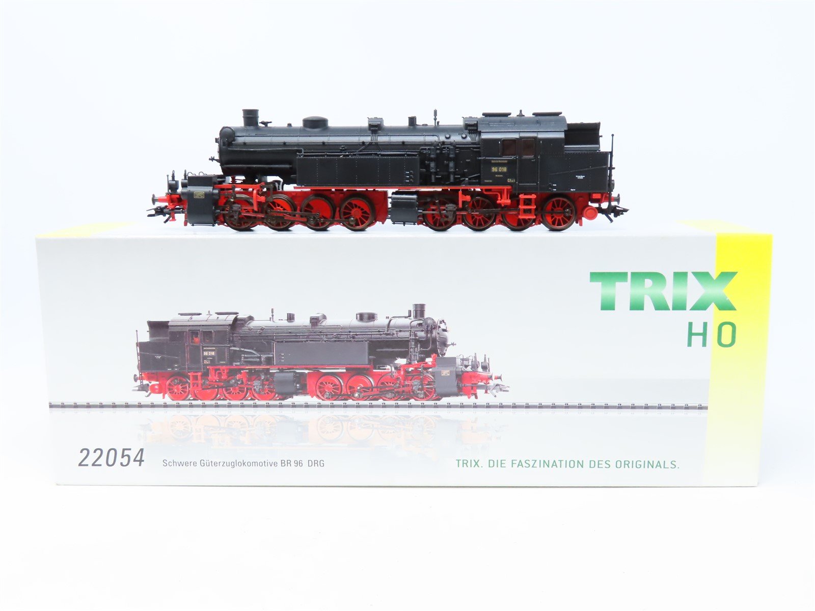 HO Scale Trix 22054 DRG German Era II 2-8-8-2T Class BR 96 Tank Steam #018