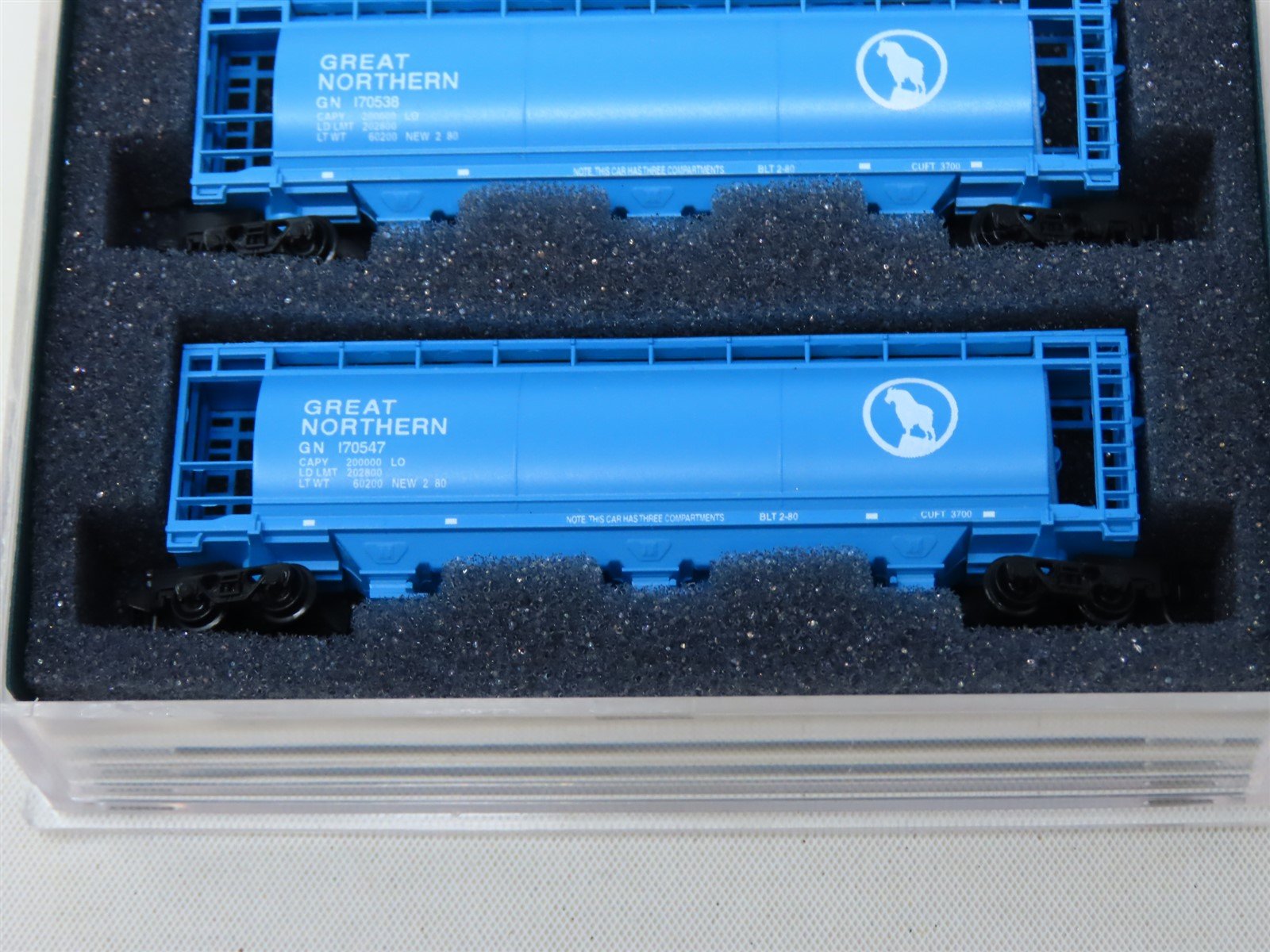 Z FULL THROTTLE WDW1013 GN Great Northern 51' 3-Bay Cylindrical Hopper - Set #3