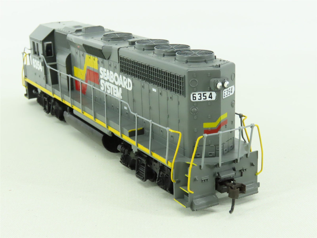 HO Scale Athearn SBD Seaboard System EMD GP40-2 Diesel #6354 - Unpowered