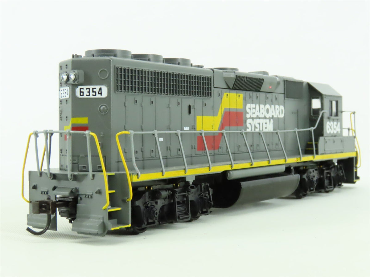 HO Scale Athearn SBD Seaboard System EMD GP40-2 Diesel #6354 - Unpowered