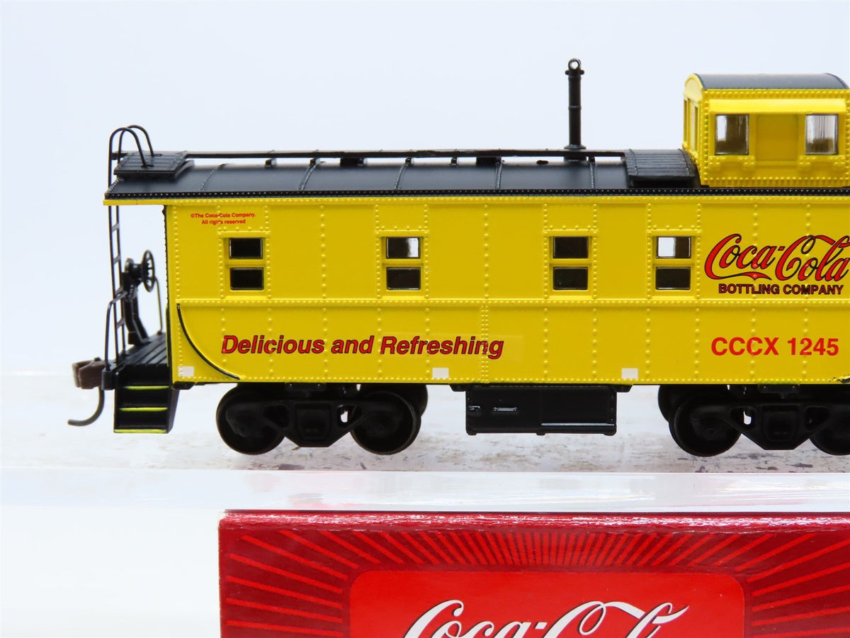 HO Athearn #8360 CCCX Coca-Cola &quot;Delicious and Refreshing&quot; Cupola Caboose #1245