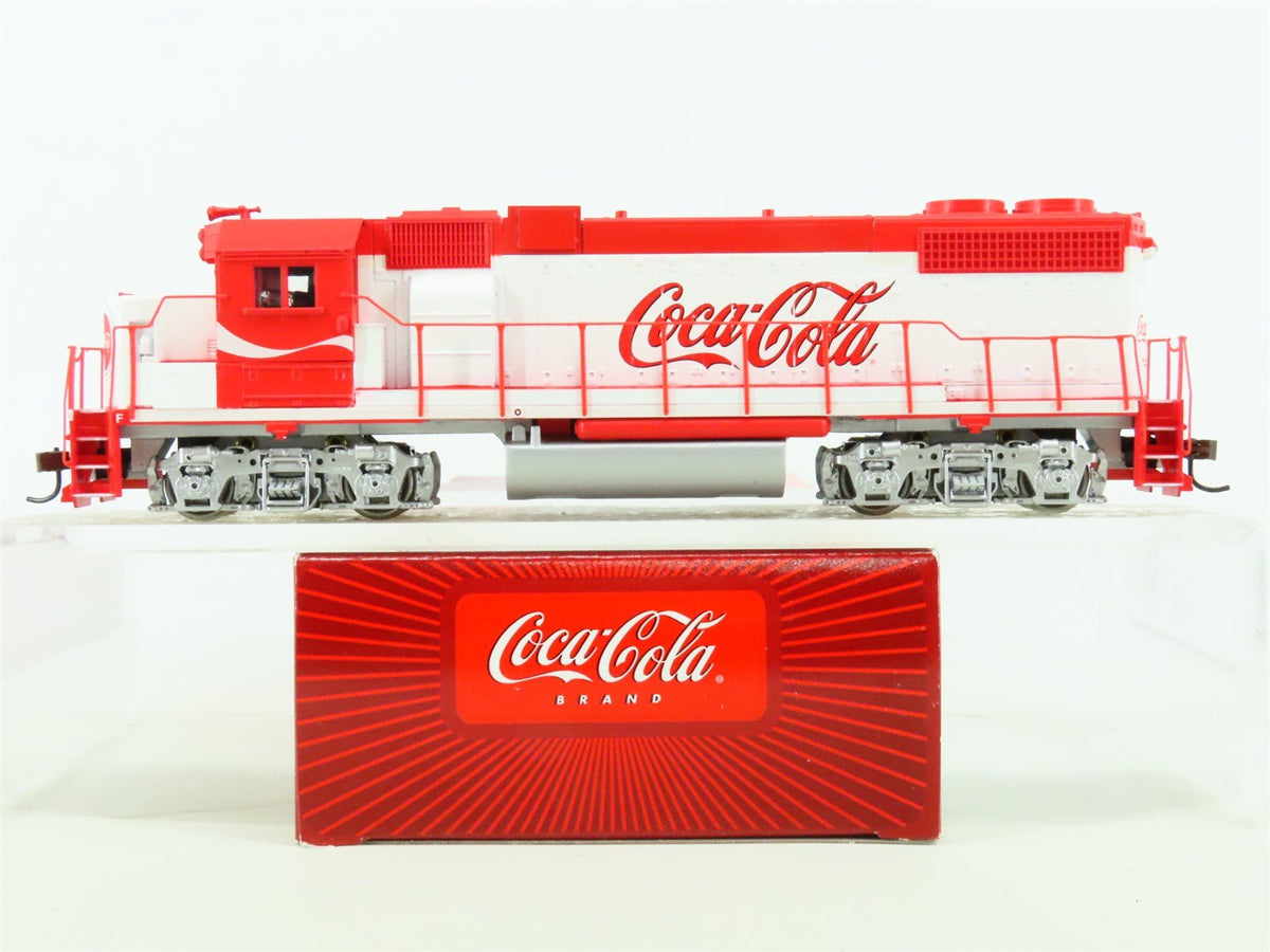 HO Scale Athearn 8293 Coca-Cola EMD GP38-2 Diesel Locomotive No#