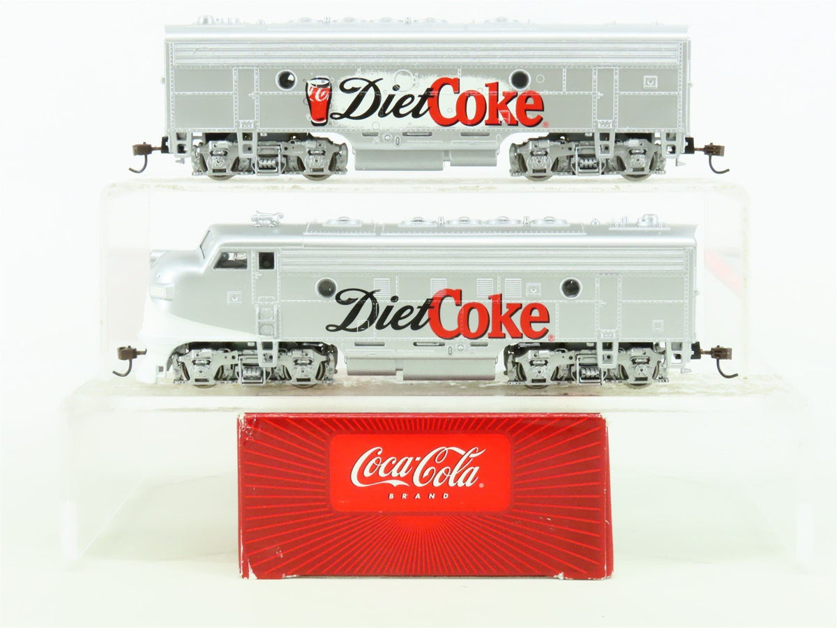 HO Scale Athearn 8291 Coca-Cola &quot;Diet Coke&quot; EMD F7A/B Diesel Locomotive Set No#