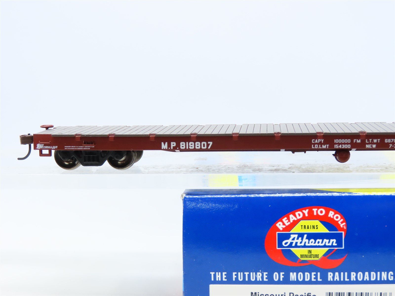 HO Scale Athearn #92680 MP Missouri Pacific 60' Flat Car #819807