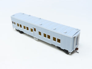 HO Scale Walthers Gold Line #932-4150 Undecorated PS Troop Sleeper Passenger Car