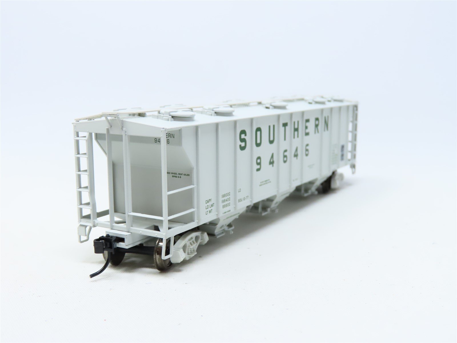 HO Walthers Gold Line #932-7972 SOU Southern Railway 3-Bay Covered Hopper #94646