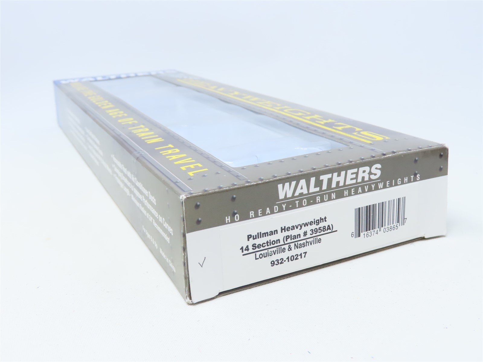 HO Walthers 932-10217 L&N Louisville & Nashville Pullman Passenger 