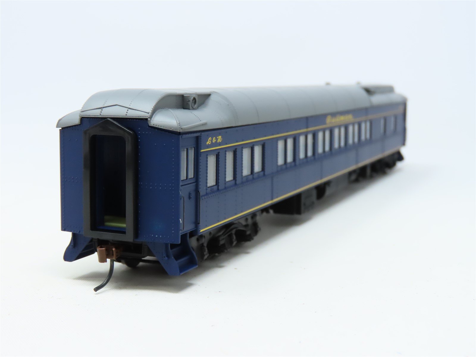HO Walthers #932-10015 L&N Louisville & Nashville Pullman Heavyweight Passenger