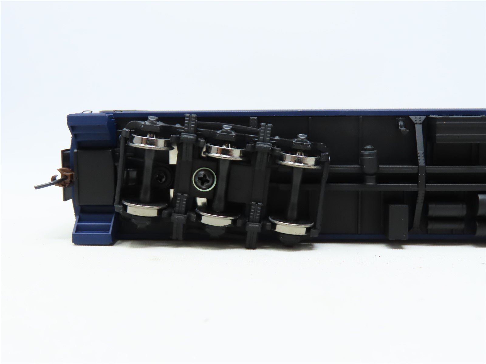 HO Walthers #932-10015 L&N Louisville & Nashville Pullman Heavyweight Passenger