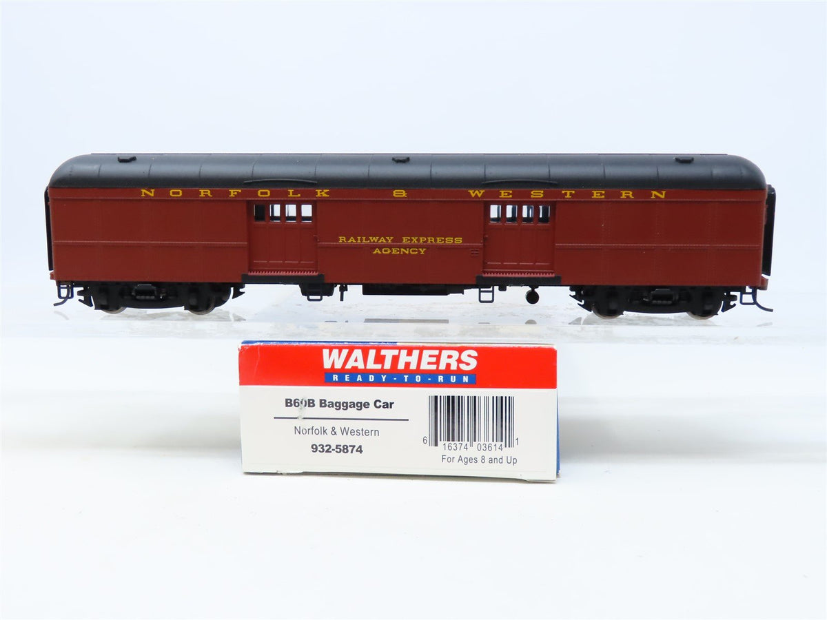 HO Scale Walthers #932-5874 N&amp;W Norfolk &amp; Western B60B Baggage Passenger Car