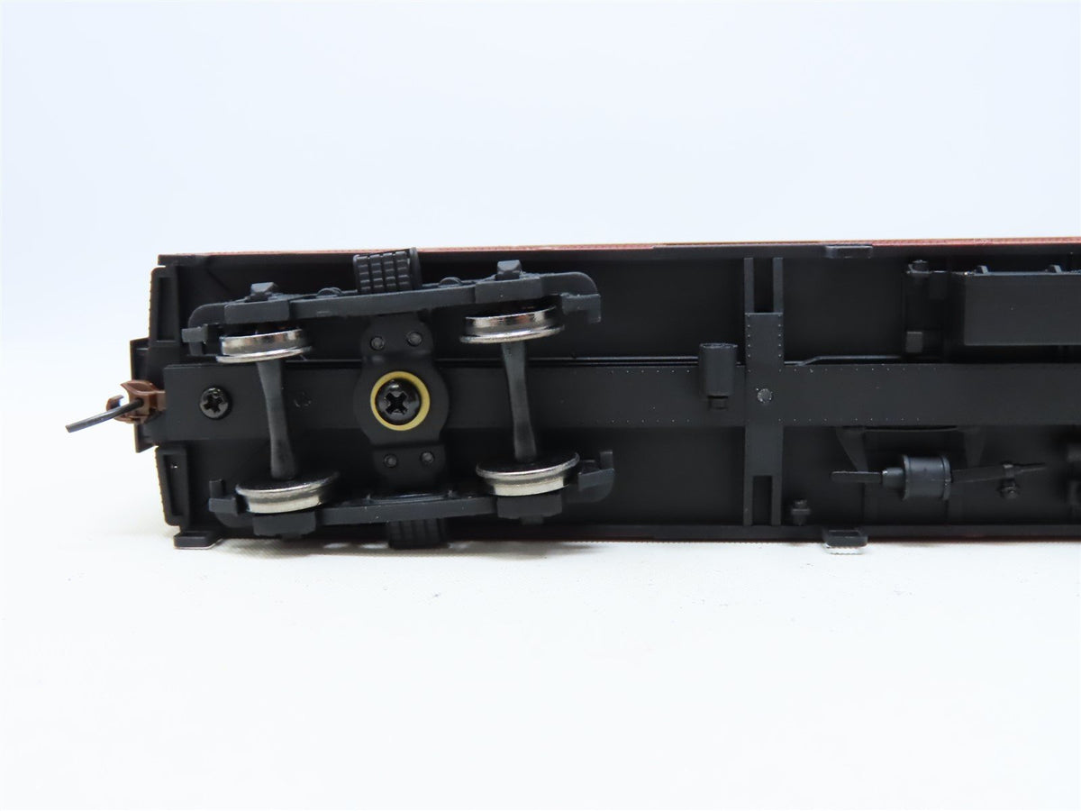 HO Scale Walthers #932-5874 N&amp;W Norfolk &amp; Western B60B Baggage Passenger Car