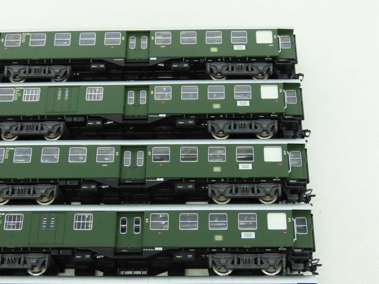 HO Scale Trix 23437 DB German Federal Era III Coach Passenger Cars 8-Pack