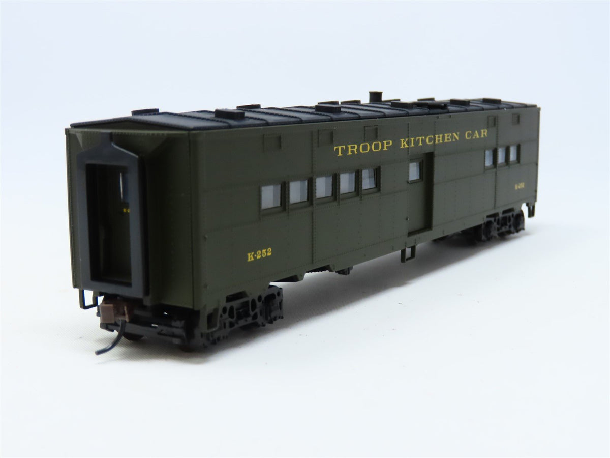 HO Scale Walthers #932-24181 ACF Troop Kitchen Passenger Car 2-Pack