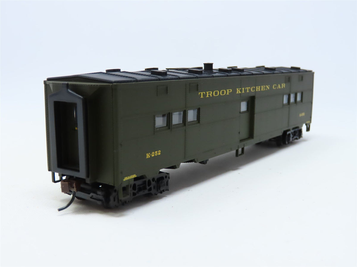 HO Scale Walthers #932-24181 ACF Troop Kitchen Passenger Car 2-Pack