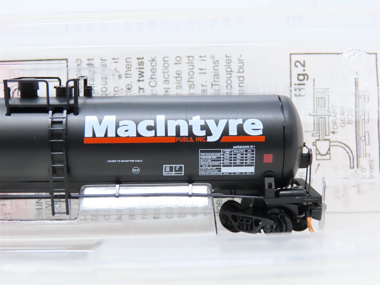 N Scale Micro-Trains MTL 110030 SHPX Macintyre Fuels Inc. Tank Car #204027