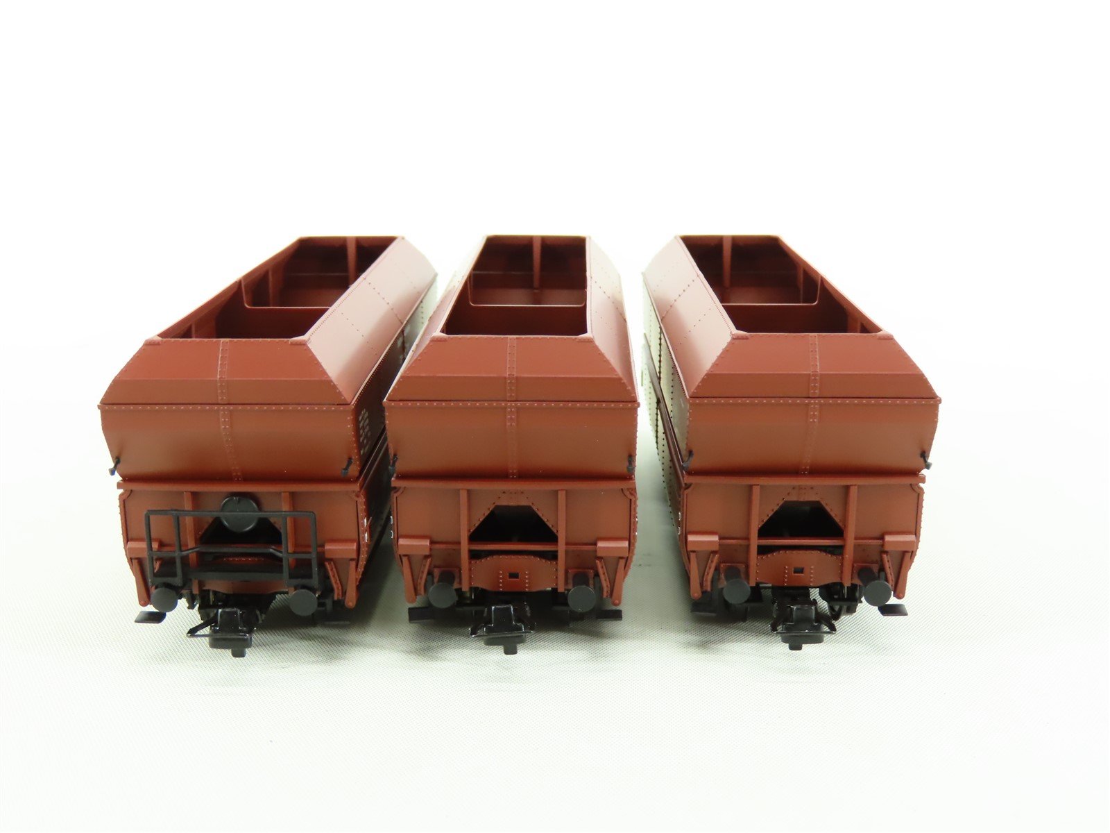 HO BRAWA 47022 DRG German Oldenburg Type OOt Side Discharge Hoppers 3-Car Set