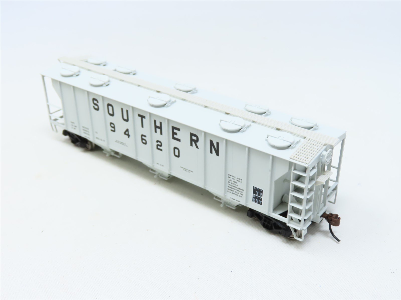 HO Walthers Gold Line 932-27958 SOU Southern Railway 3-Bay Covered Hopper (2-Pk)