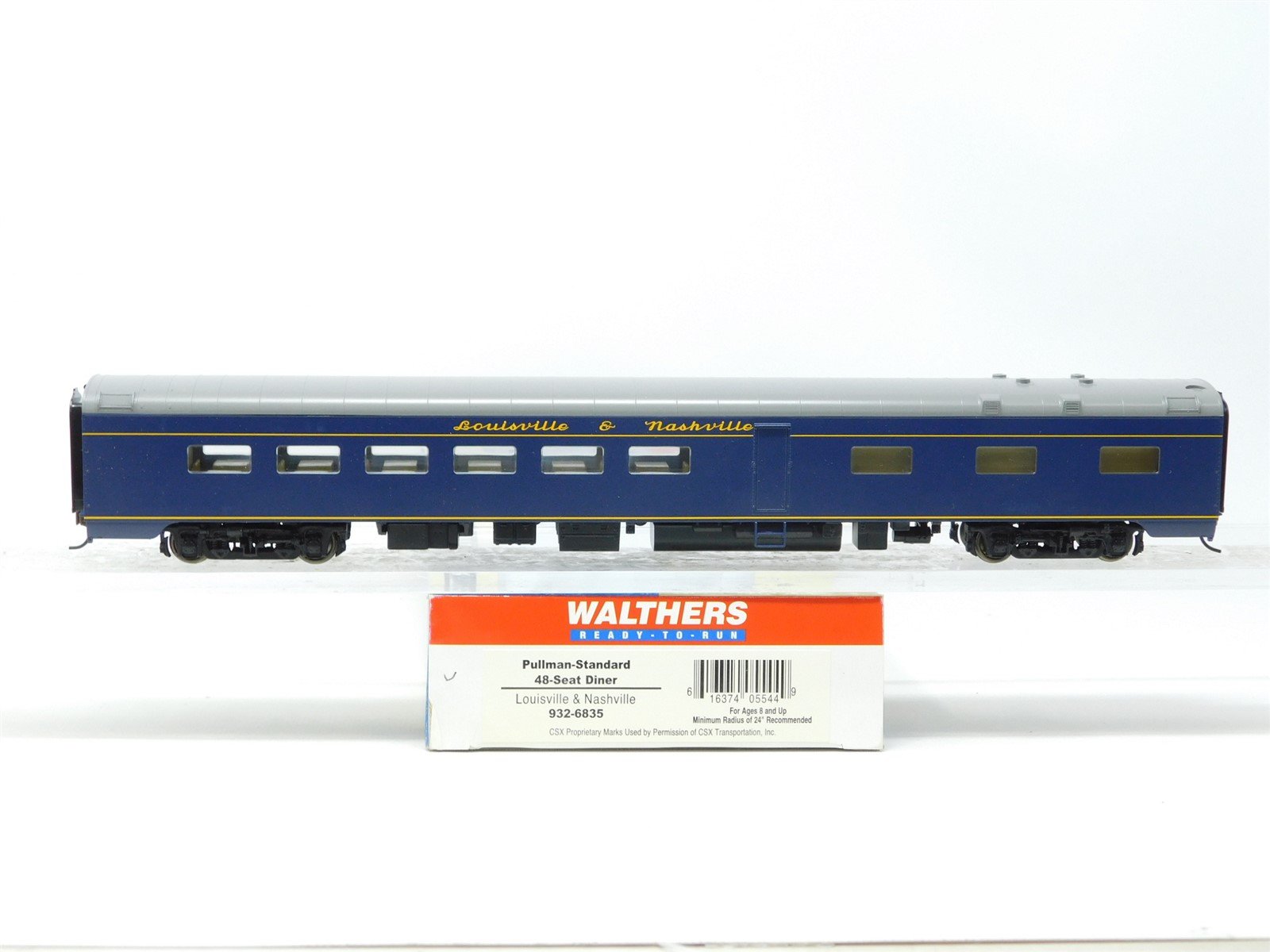 HO Scale Walthers #932-6835 L&N Louisville & Nashville 48-Seat Diner Passenger