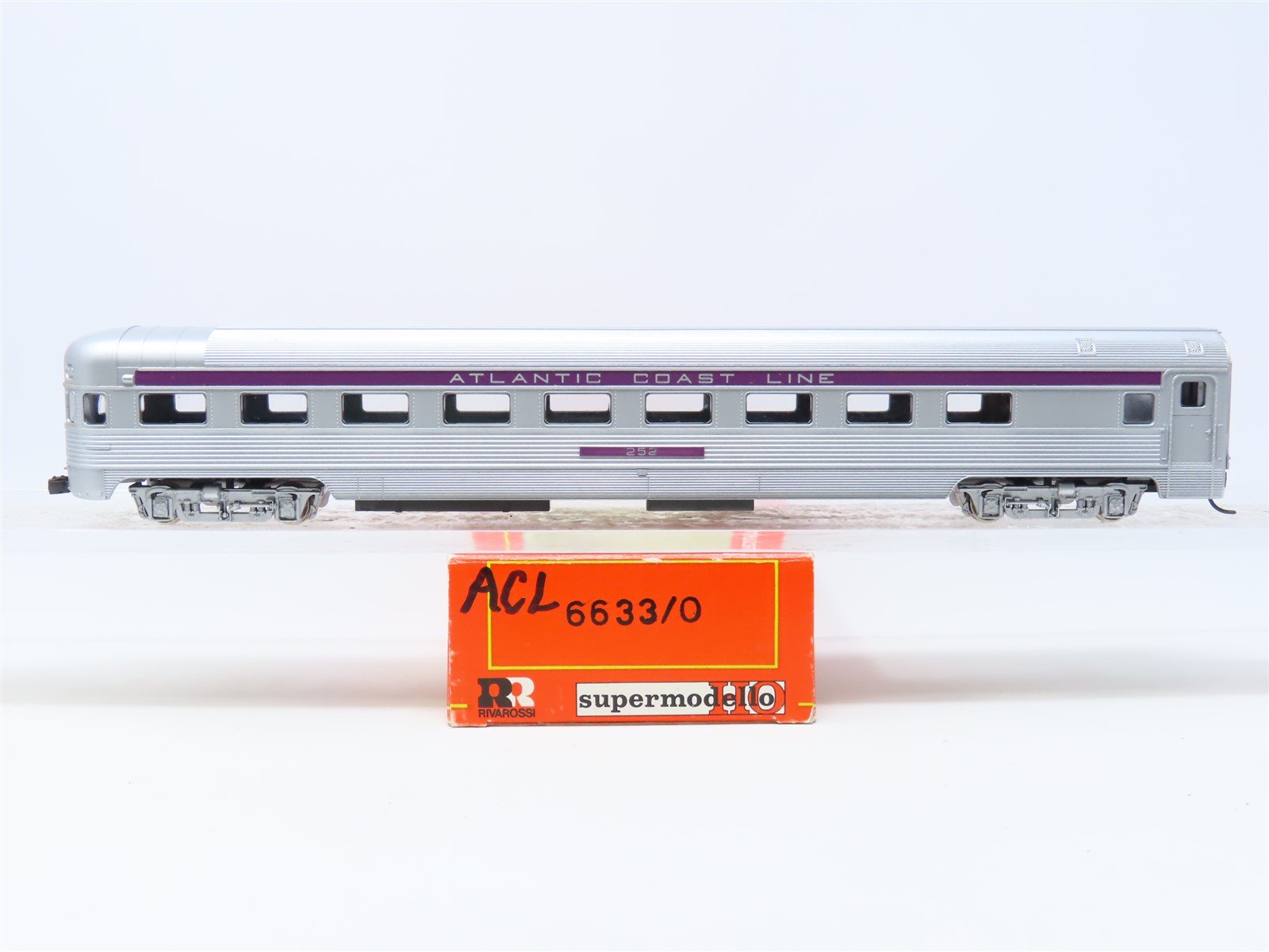 HO Scale Rivarossi #6633/0 ACL Atlantic Coast Line Observation Passenger #252