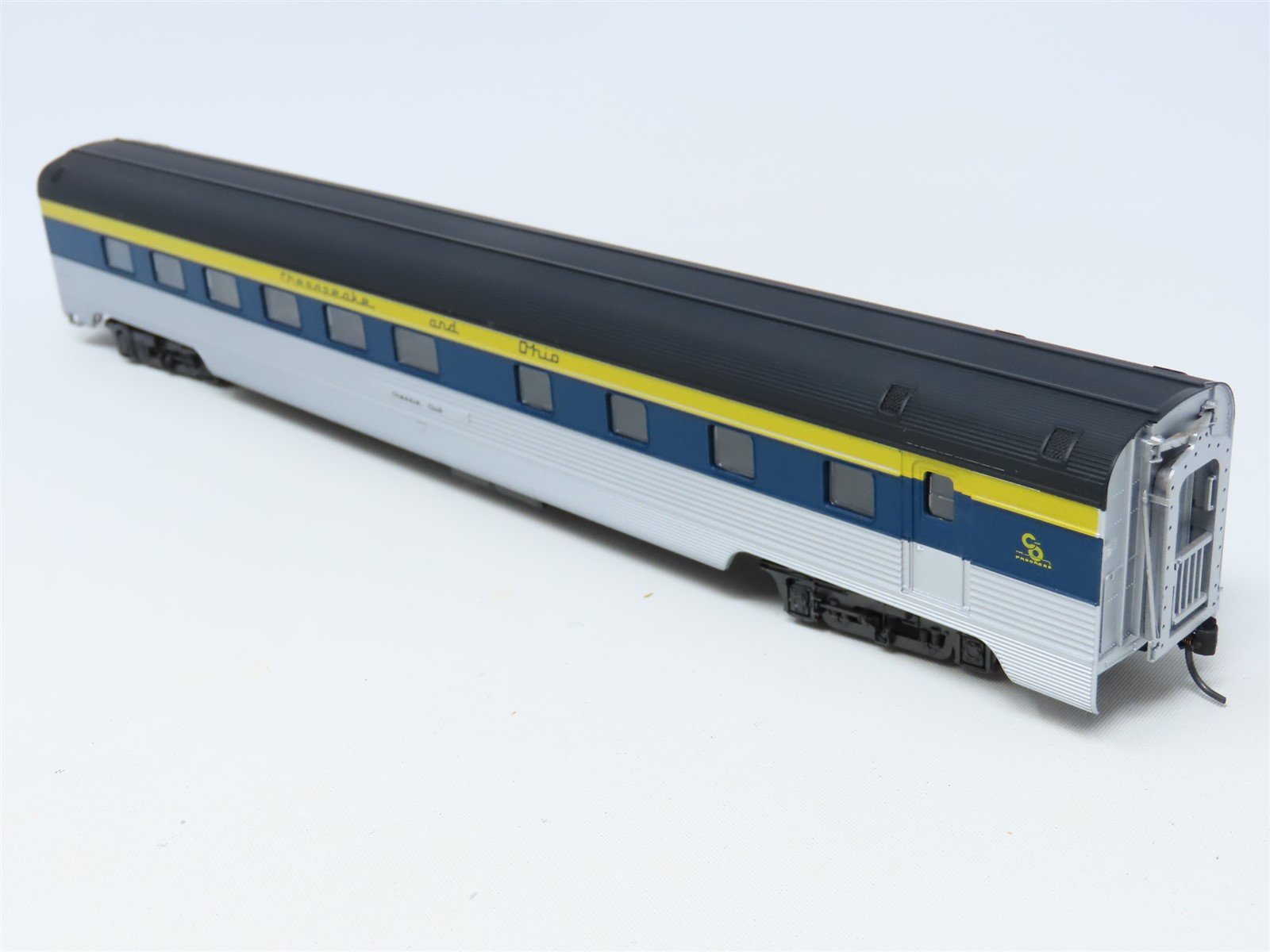 HO Scale Rivarossi #6680/0 C&O Chesapeake & Ohio Diner Passenger 