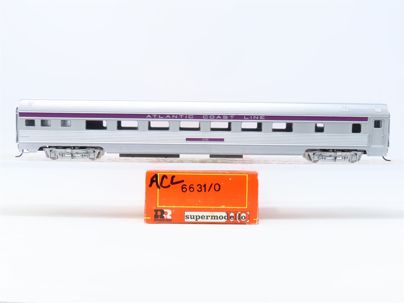 HO Scale Rivarossi #6631/0 ACL Atlantic Coast Line Coach Passenger #1116