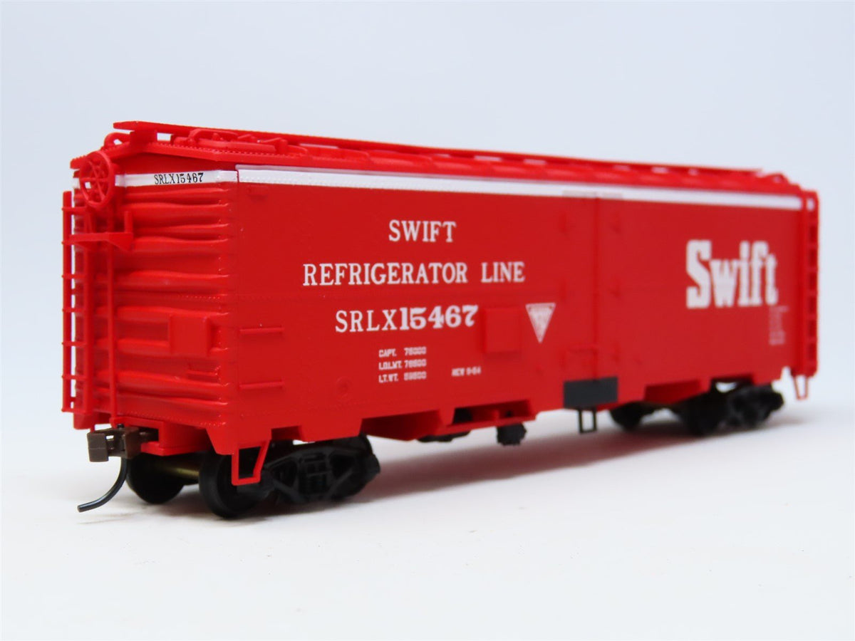 HO Walthers #932-22571 SRLX Swift Refrigerator Line 40&#39; Meat Reefer (2-Pack)