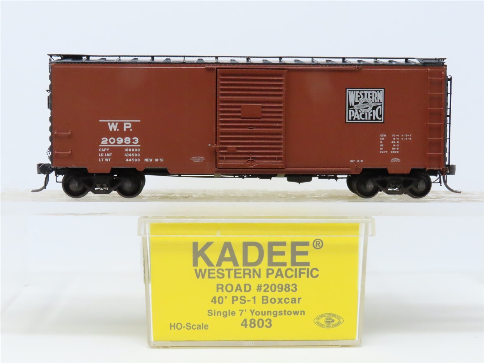 HO Scale Kadee #4803 WP Western Pacific 40' PS-1 Single Door Box Car #20983