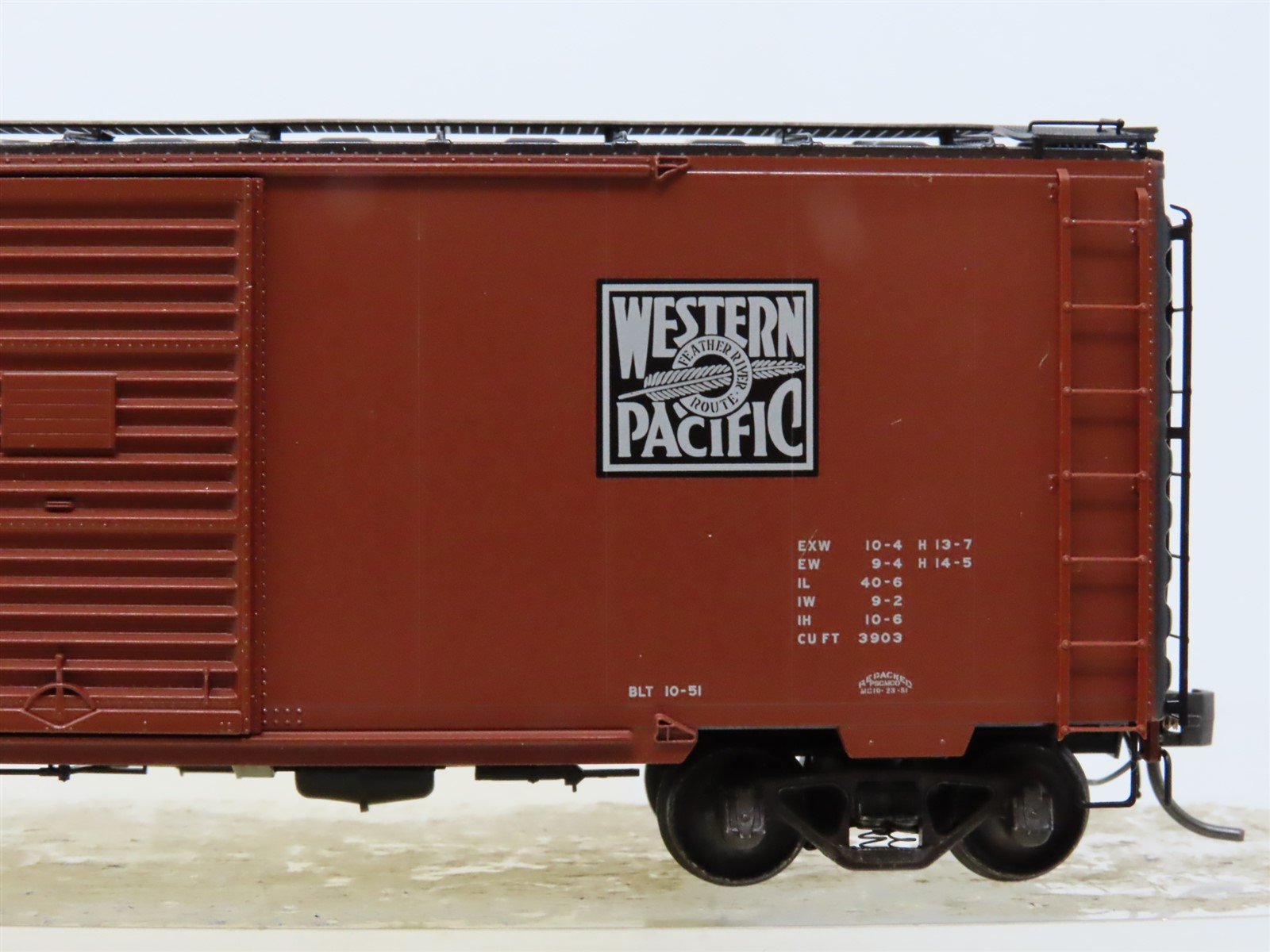 HO Scale Kadee #4803 WP Western Pacific 40' PS-1 Single Door Box Car #20983