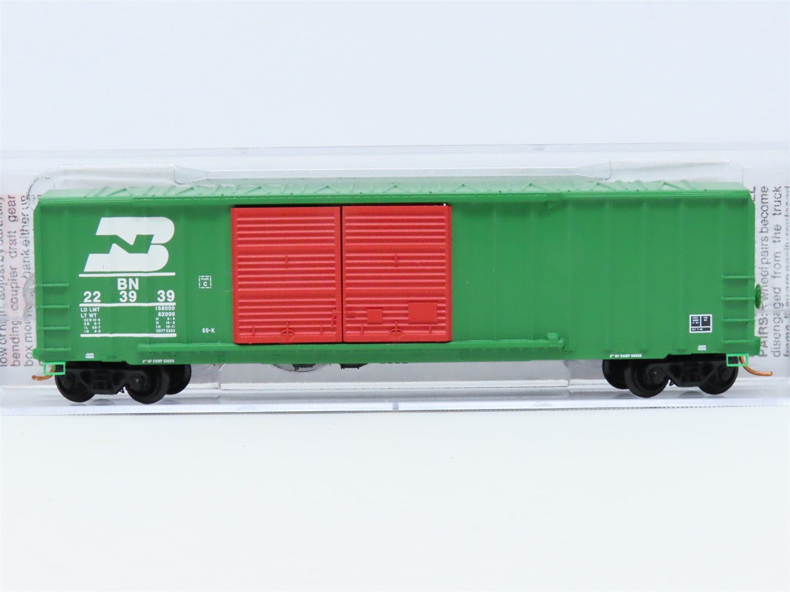 N Scale Micro-Trains MTL 03000200 BN Burlington Northern 50' Box Car #223939