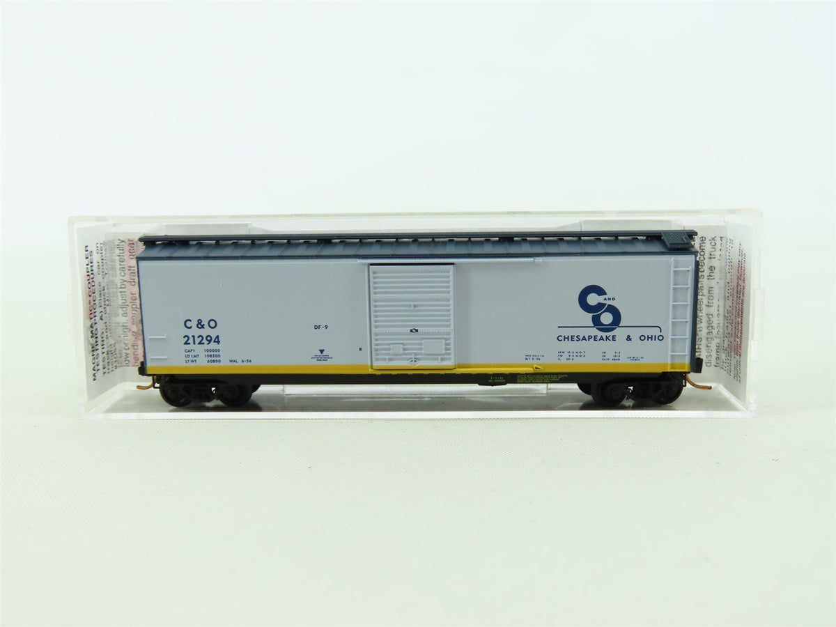 N Scale Micro-Trains MTL #03100074 C&amp;O Chesapeake &amp; Ohio 50&#39; Box Car #21294