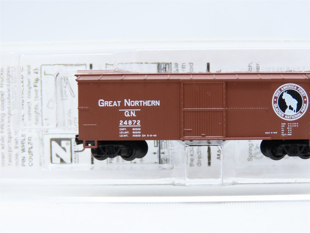 Z Scale Micro-Trains MTL #51500161 GN Great Northern 40&#39; Wood Box Car #24872