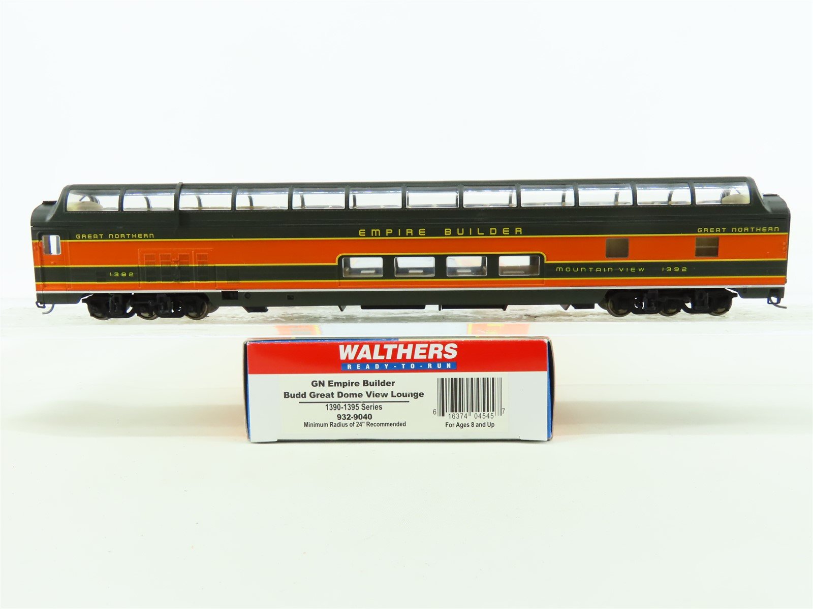 HO Walthers 932-9040 GN Empire Builder Great Dome Passenger Custom w/Lighting