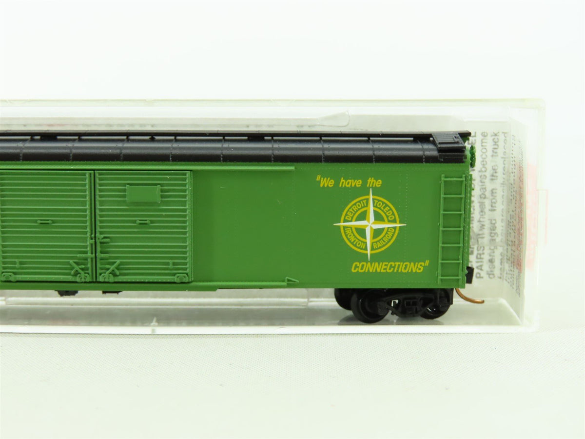 N Scale Micro-Trains MTL 79040 DTI Detroit Toledo &amp; Ironton 50&#39; Box Car #X717