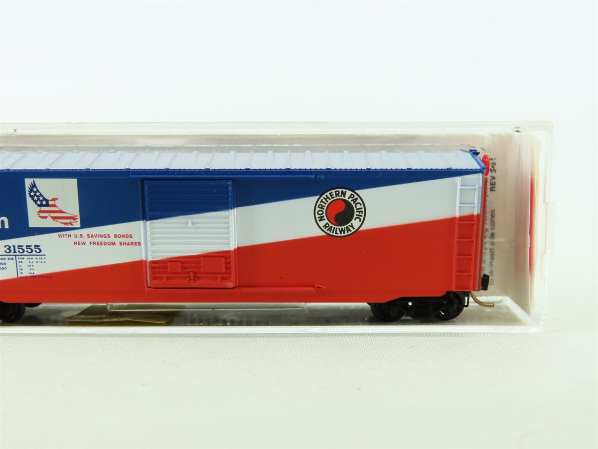 N Scale Micro-Trains MTL 77010 NP Northern Pacific 51&#39; Mechanical Reefer #31555