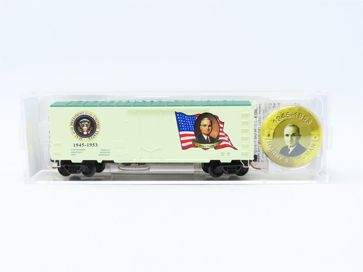 N Micro-Trains MTL #07400112 Presidential Car 40&#39; Box Car - Harry S. Truman