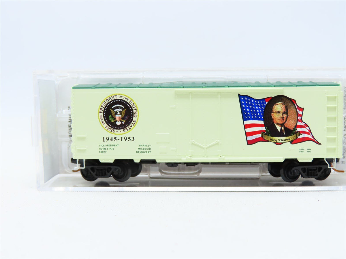 N Micro-Trains MTL #07400112 Presidential Car 40&#39; Box Car - Harry S. Truman