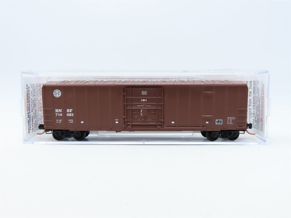 N Scale Micro-Trains MTL #02700300 BNSF Railway 50&#39; Plug Door Box Car #714083