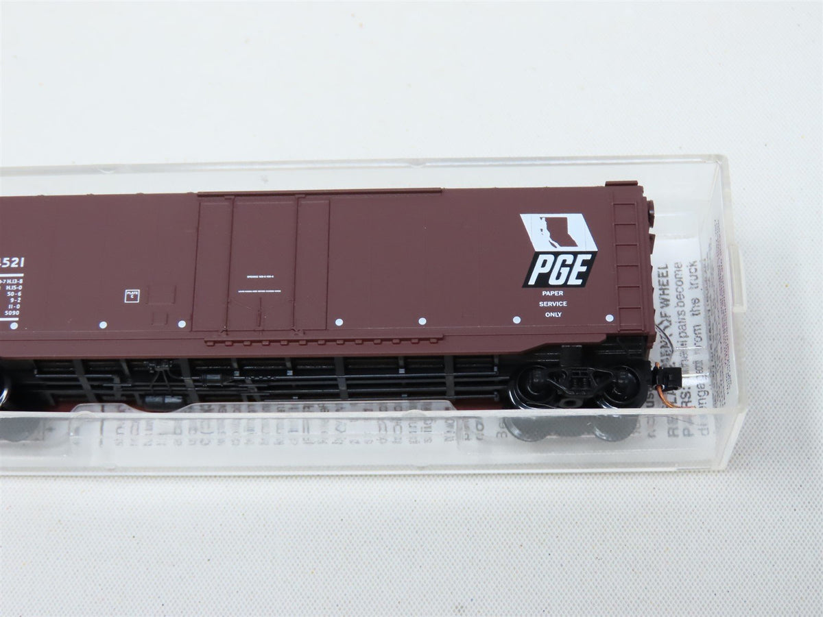 N Scale Micro-Trains MTL #32260 PGE Pacific Great Eastern 50&#39; Box Car #4521