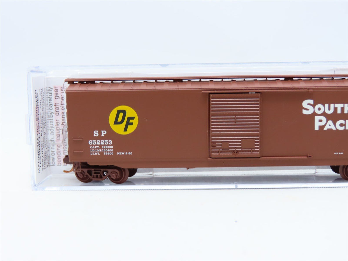 N Scale Micro-Trains MTL #03100200 SP Southern Pacific 50&#39; Box Car #652253