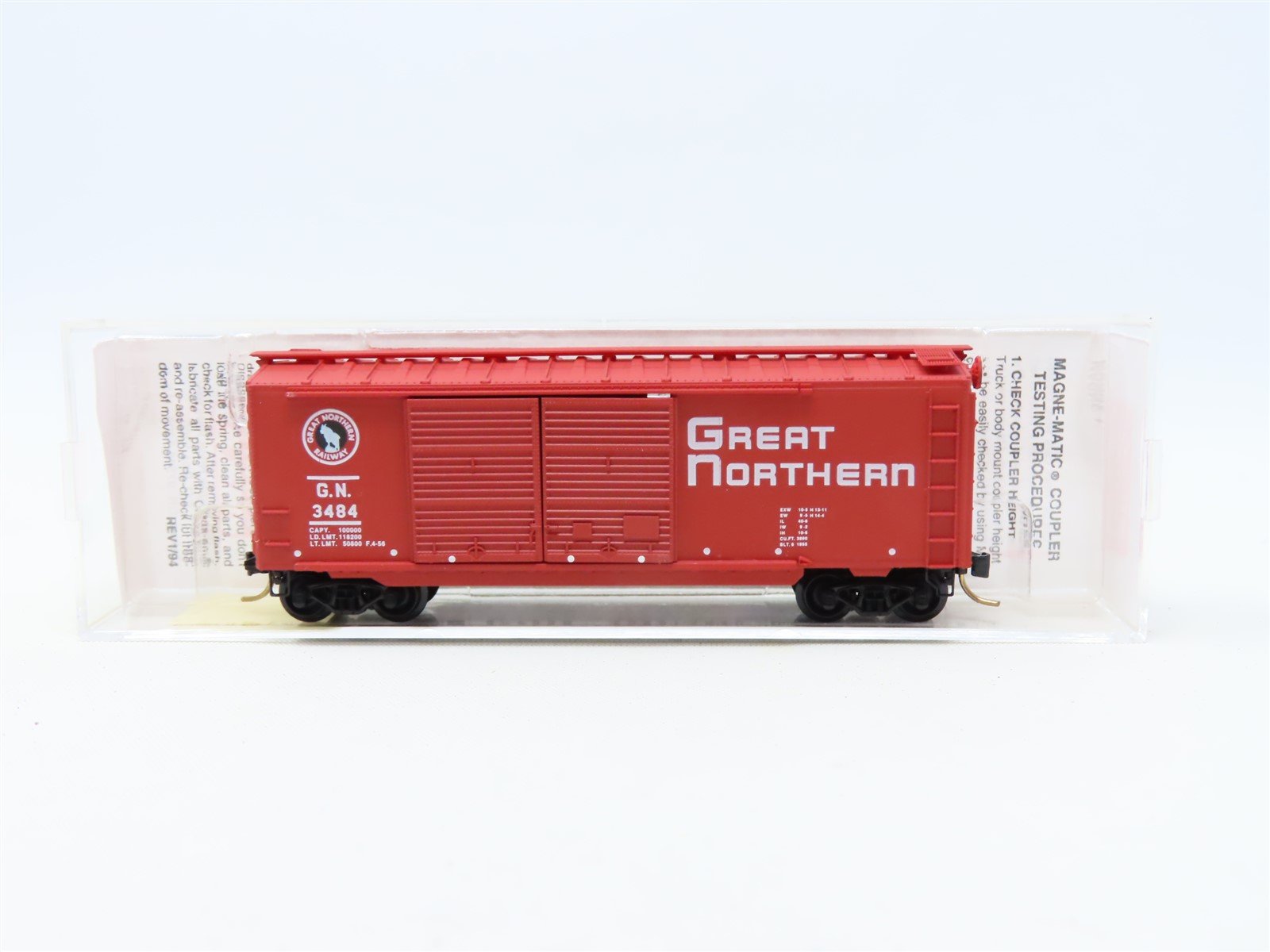 N Scale Micro-Trains MTL #23210 GN Great Northern 40' Single Door Box Car #3484