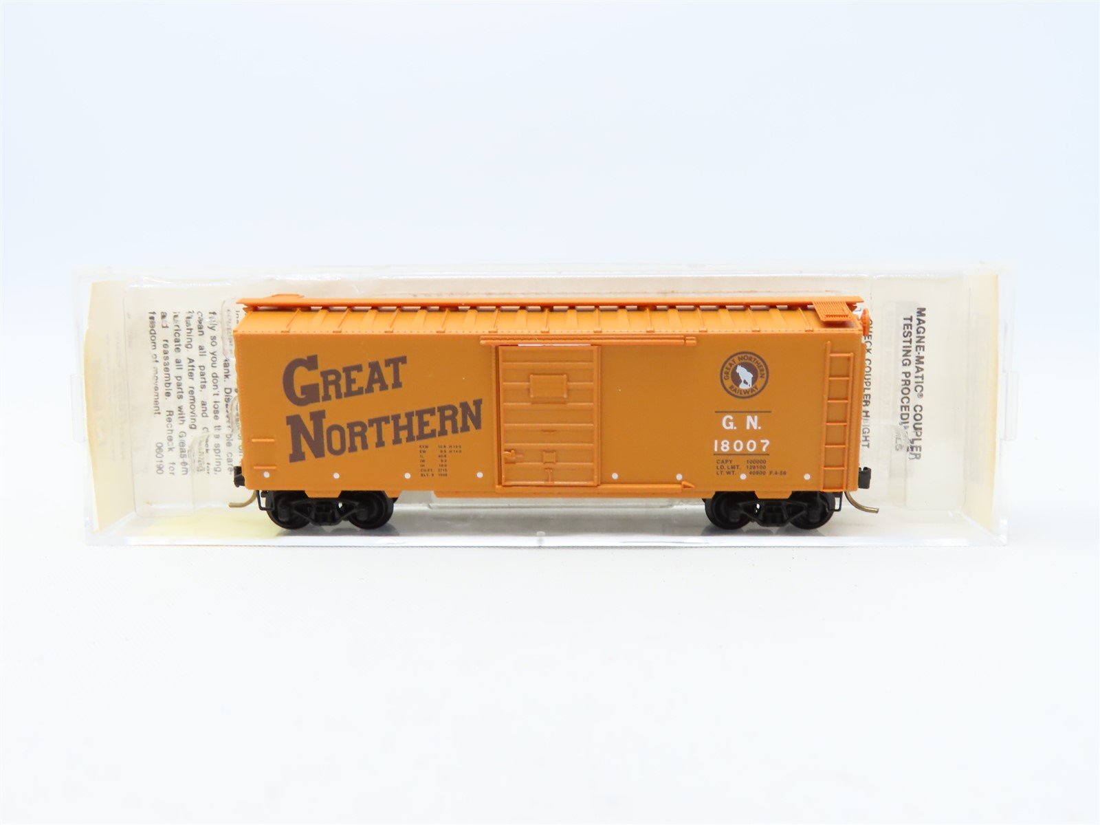 N Scale Micro-Trains MTL #20190 GN Great Northern Circus Car 40' Box Car #18007