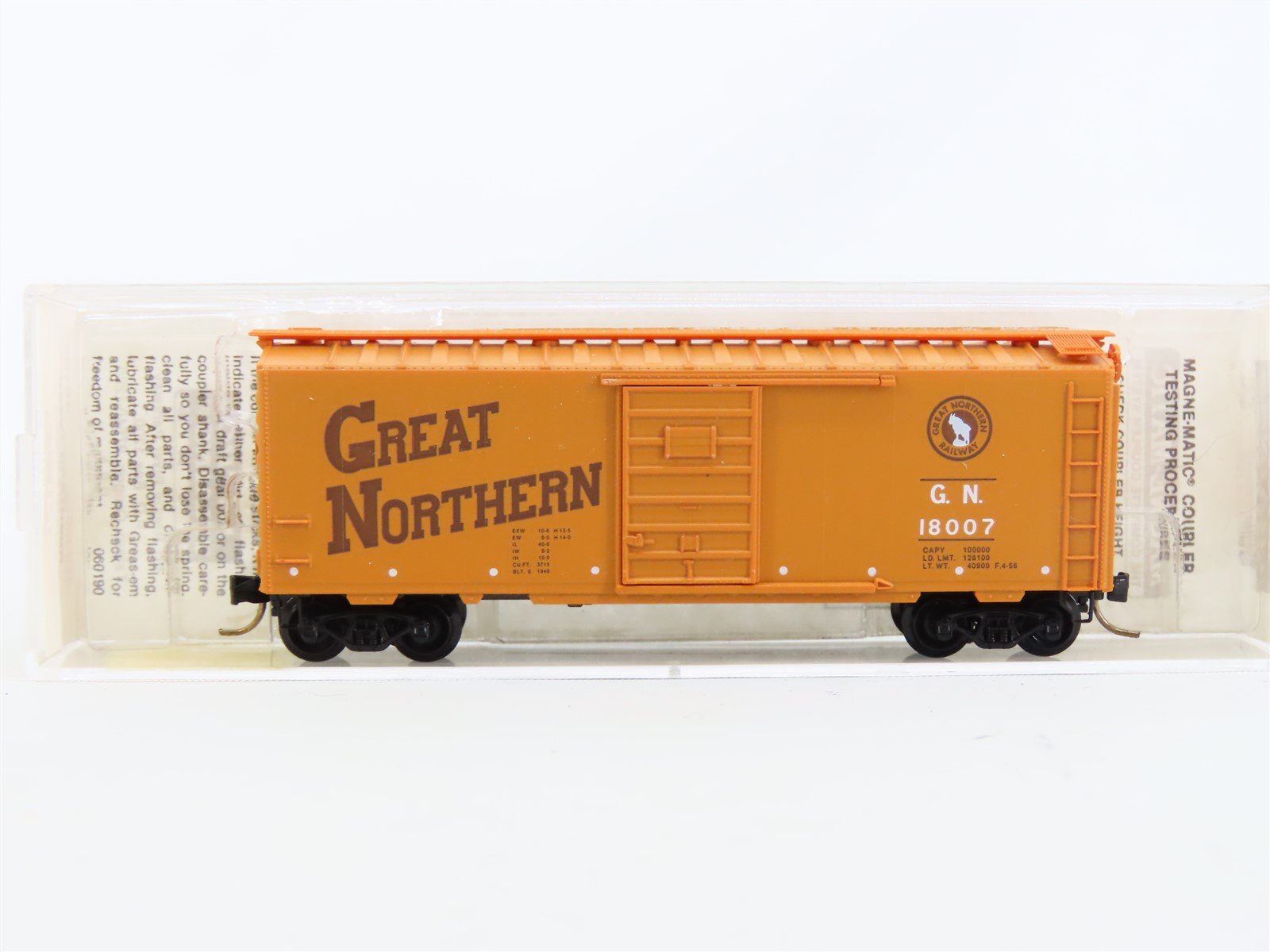 N Micro-Trains MTL #20190 GN Great Northern Circus Train 40' Box Car #18007