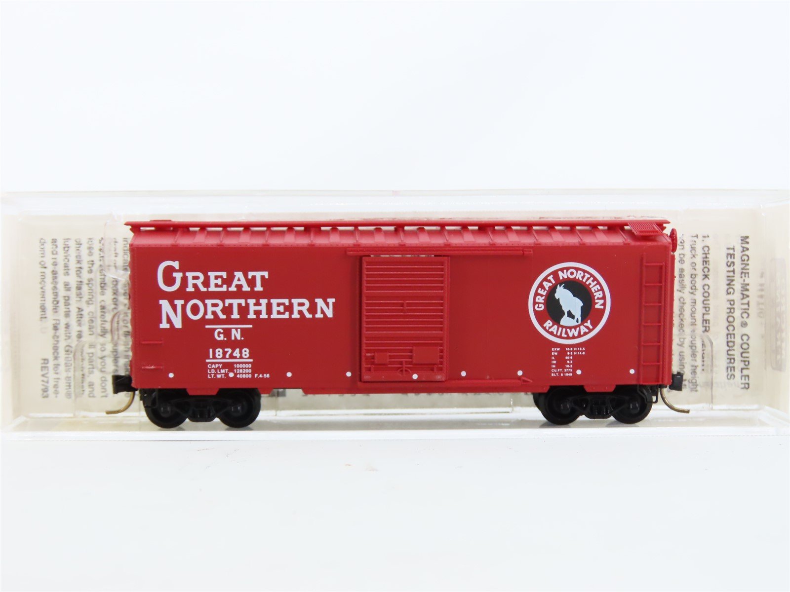 N Scale Micro-Trains MTL 20156 GN Great Northern Circus Train 40' Box Car #18748