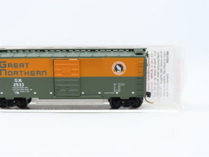 N Scale Micro-Trains MTL #20226 GN Great Northern 40' Single Door Box Car #2533