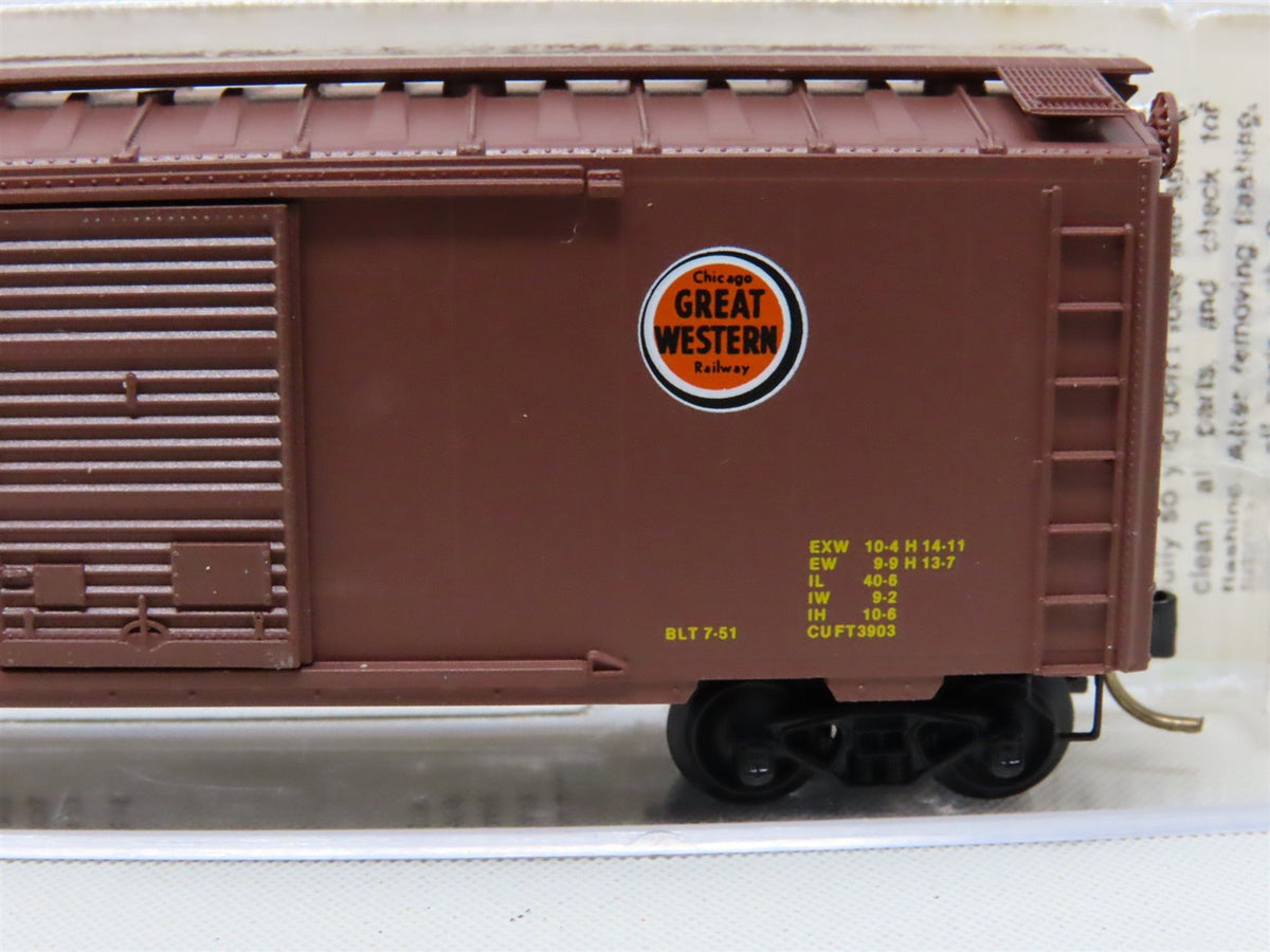 N Scale Micro-Trains MTL #20046 CGW Chicago Great Western 40&#39; Box Car #5453