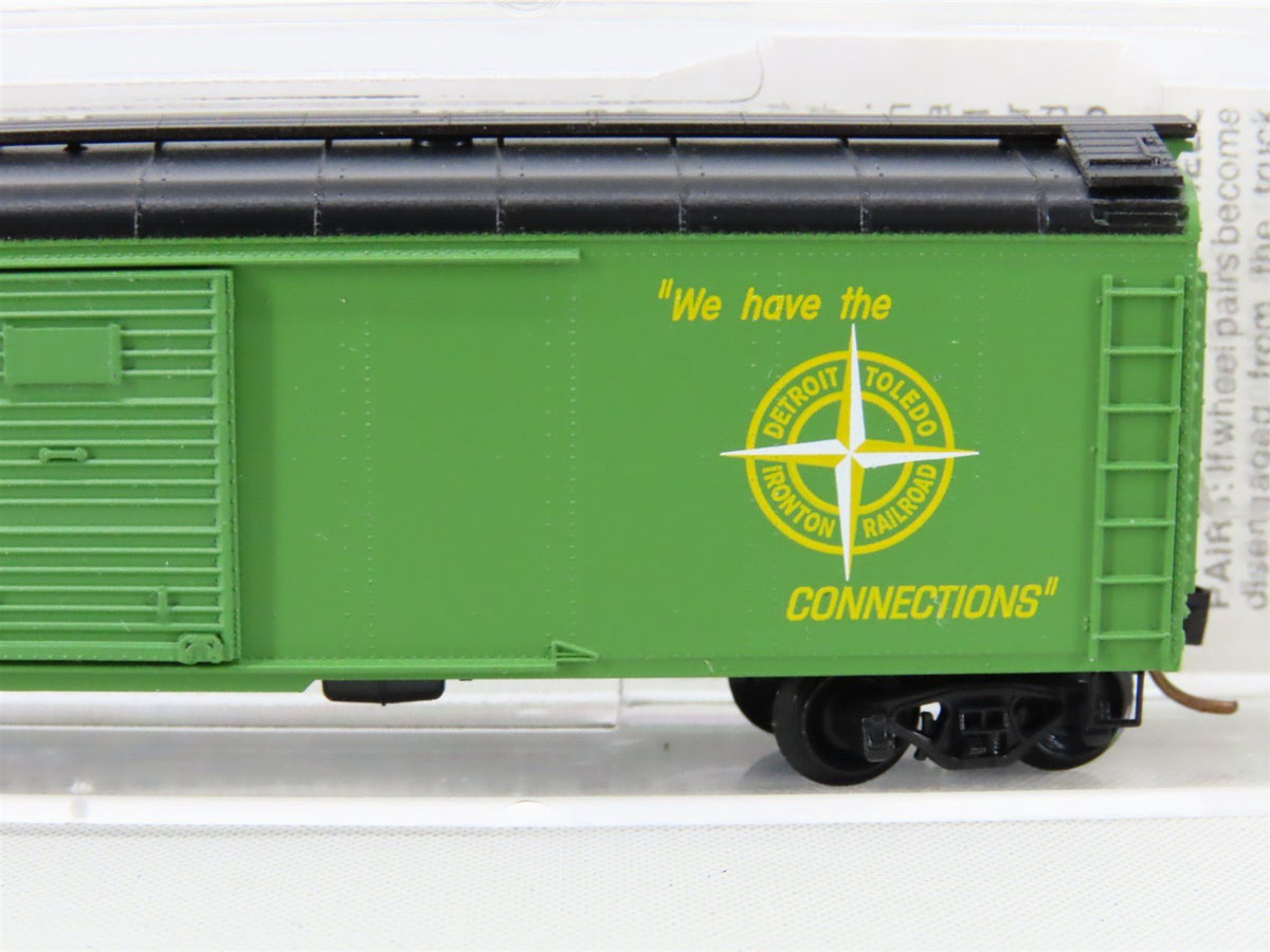 N Micro-Trains MTL 79040 DTI Detroit Toledo &amp; Ironton 50&#39; Wagon Top Box Car X717